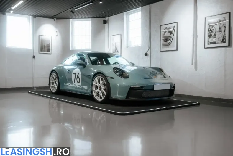 Porsche 911 din 2025 cu 4.450 km - oferta POR209875 - foto 3
