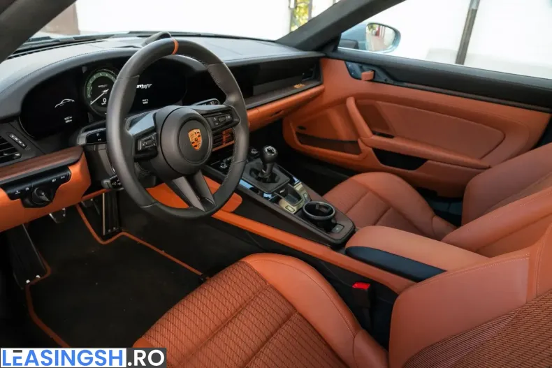 Porsche 911 din 2025 cu 4.450 km - oferta POR209875 - foto 20