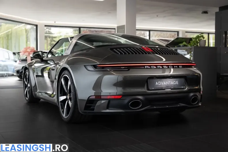 Porsche 911 din 2023 cu 11.900 km - oferta POR209876 - foto 4