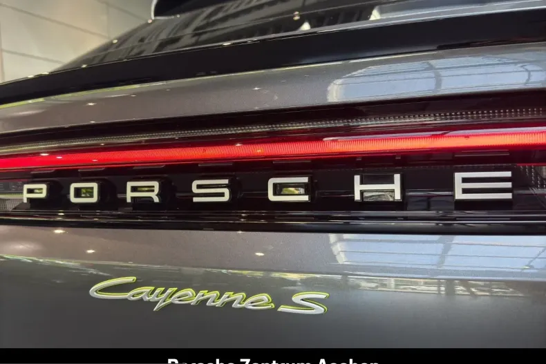 Porsche Cayenne din 2024 cu 25.117 km - oferta POR209885 - foto 24