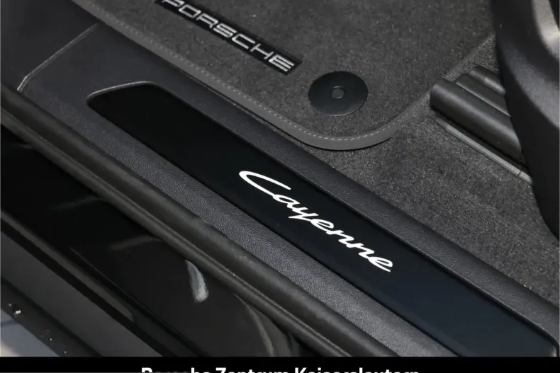 Porsche Cayenne din 2025 cu 9.900 km - oferta POR209887 - foto 20