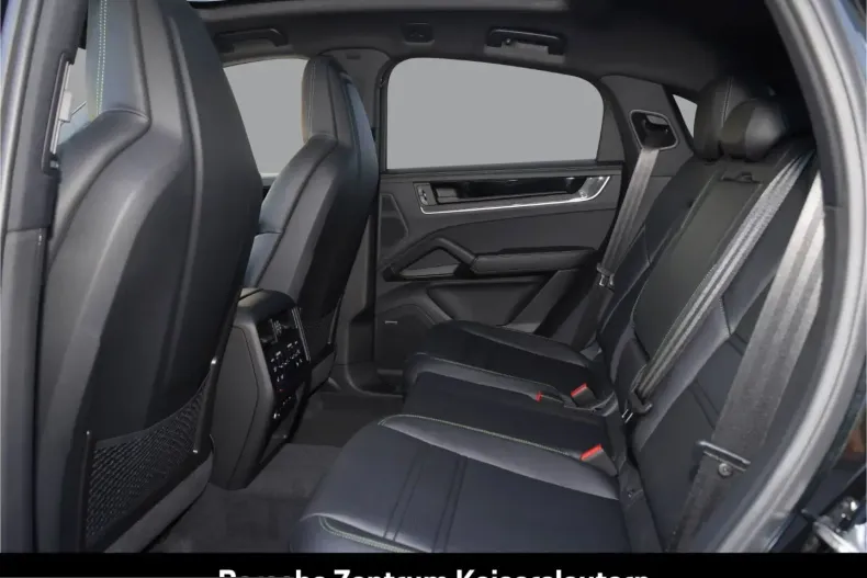 Porsche Cayenne din 2025 cu 9.900 km - oferta POR209887 - foto 25