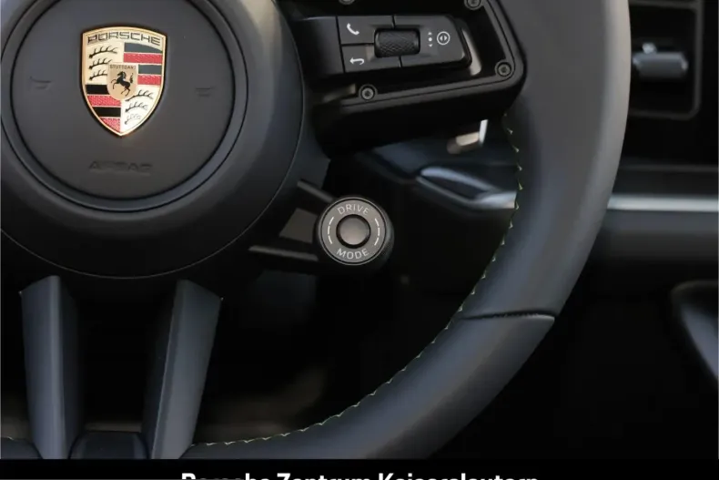 Porsche Cayenne din 2025 cu 9.900 km - oferta POR209887 - foto 38
