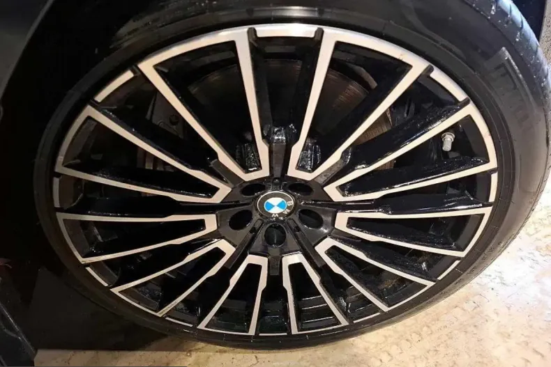 BMW 750 (Seria 7) din 2024 cu 11.050 km - oferta BMW209892 - foto 7