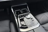 BMW 740 (Seria 7) din 2025 cu 14.384 km - oferta BMW209896 - foto 10