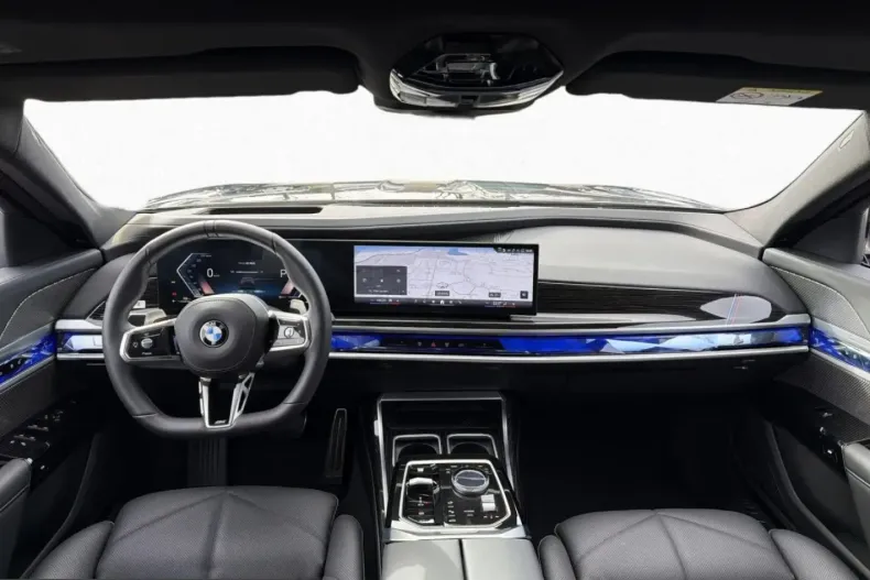 BMW 740 (Seria 7) din 2025 cu 14.384 km - oferta BMW209896 - foto 11