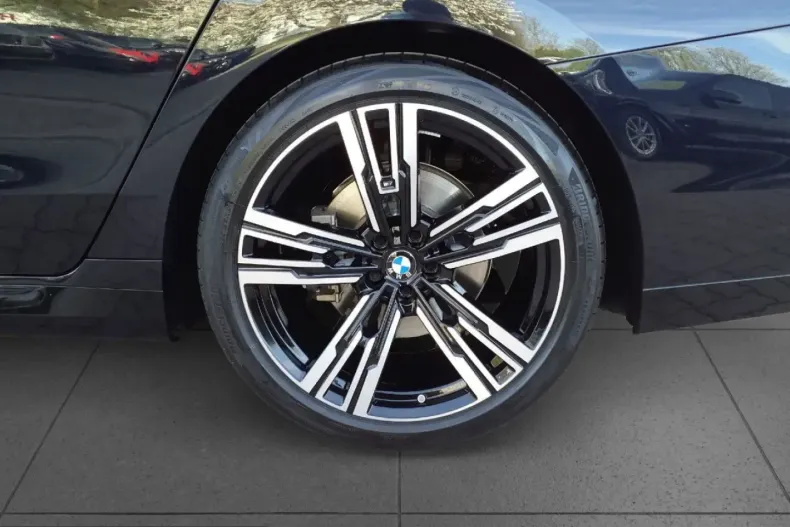 BMW 740 (Seria 7) din 2025 cu 7.030 km - oferta BMW209898 - foto 17
