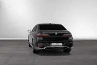 BMW 740 (Seria 7) din 2025 cu 5.200 km - oferta BMW209899 - foto 8