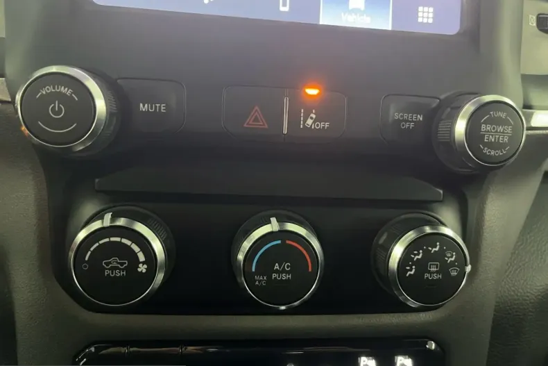 Dodge RAM din 2022 cu 27.000 km - oferta DOD209900 - foto 21