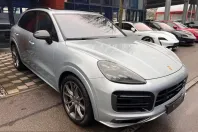 Porsche Cayenne din 2022 cu 9.500 km - oferta POR209901 - foto 3