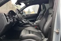 Porsche Cayenne din 2022 cu 9.500 km - oferta POR209901 - foto 5