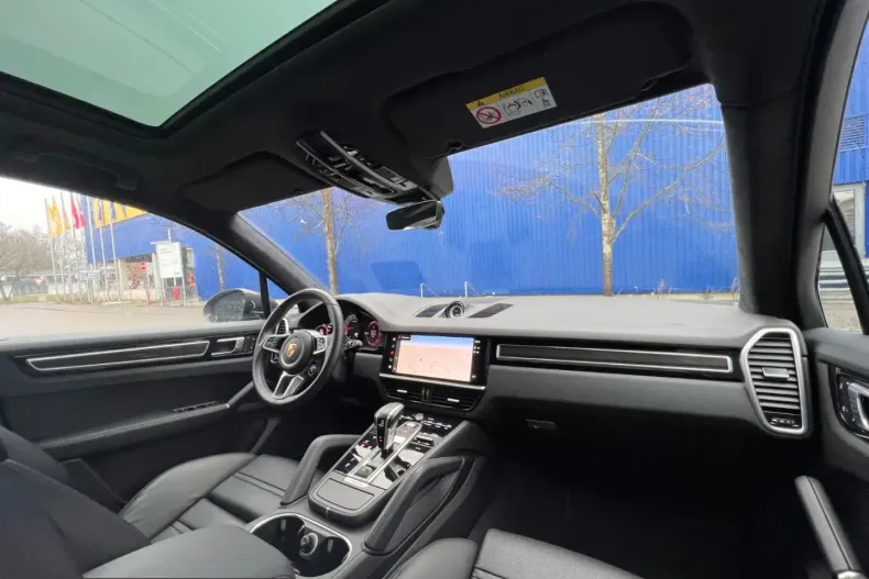 Porsche Cayenne din 2022 cu 9.500 km - oferta POR209901 - foto 23