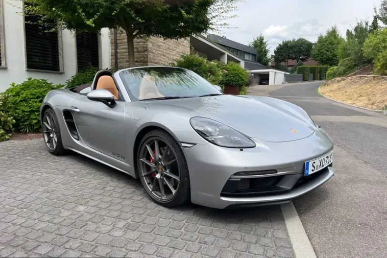 Porsche Boxster din 2023 cu 19.800 km - oferta POR209902 - foto 3
