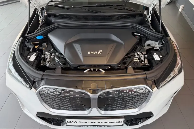 BMW iX1 (Seria X) din 2024 cu 48.000 km - oferta BMW209903 - foto 12