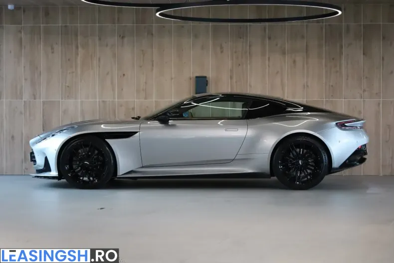 Aston Martin DB12 din 2025 cu 2.000 km - oferta AST209906 - foto 3