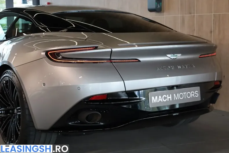 Aston Martin DB12 din 2025 cu 2.000 km - oferta AST209906 - foto 8