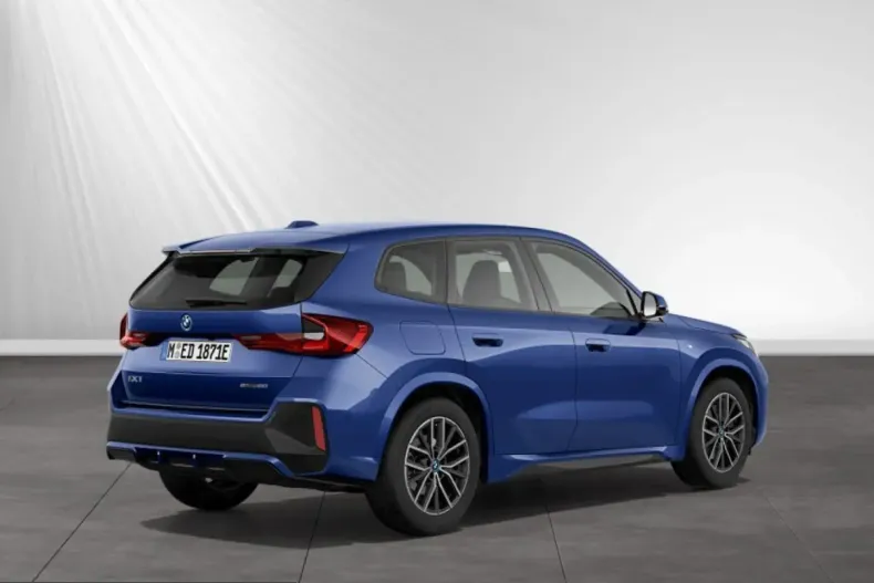 BMW iX1 (Seria X) din 2024 cu 23.990 km - oferta BMW209909 - foto 3