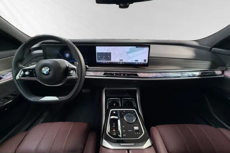 BMW 740 (Seria 7) din 2024 cu 37.700 km - oferta BMW209914 - foto 9