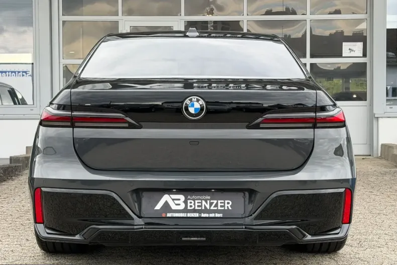 BMW 740 (Seria 7) din 2024 cu 42.900 km - oferta BMW209915 - foto 7