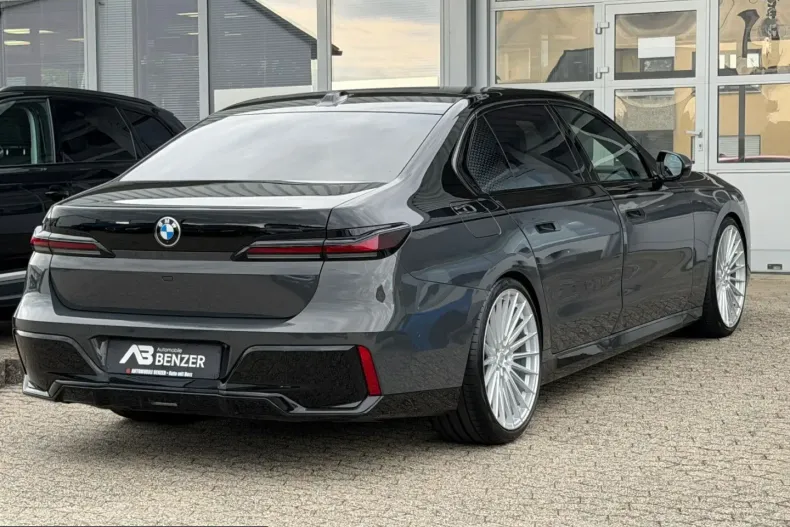 BMW 740 (Seria 7) din 2024 cu 42.900 km - oferta BMW209915 - foto 8