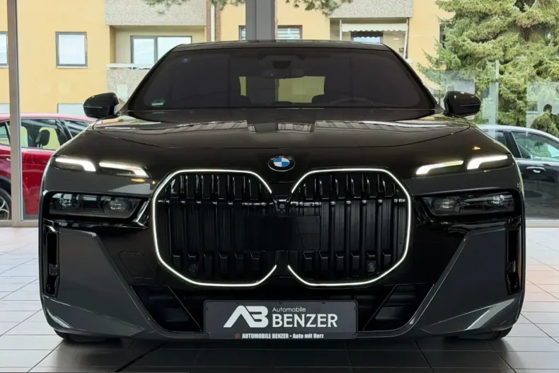 BMW 740 (Seria 7) din 2024 cu 42.900 km - oferta BMW209915 - foto 11