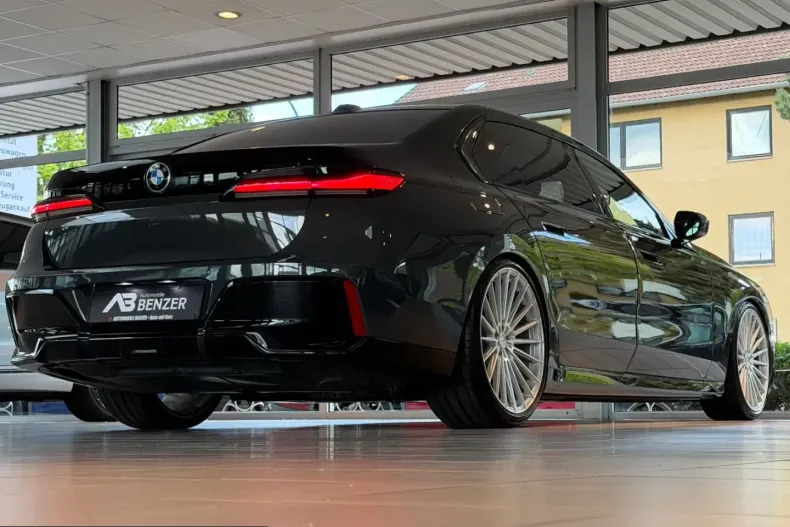 BMW 740 (Seria 7) din 2024 cu 42.900 km - oferta BMW209915 - foto 20