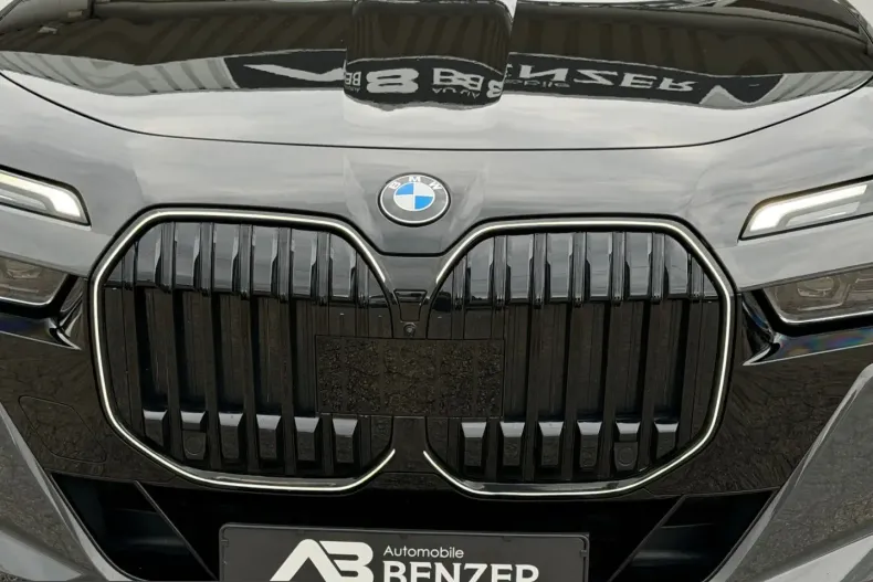 BMW 740 (Seria 7) din 2024 cu 42.900 km - oferta BMW209915 - foto 29