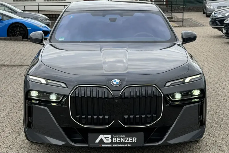 BMW 740 (Seria 7) din 2024 cu 42.900 km - oferta BMW209915 - foto 31