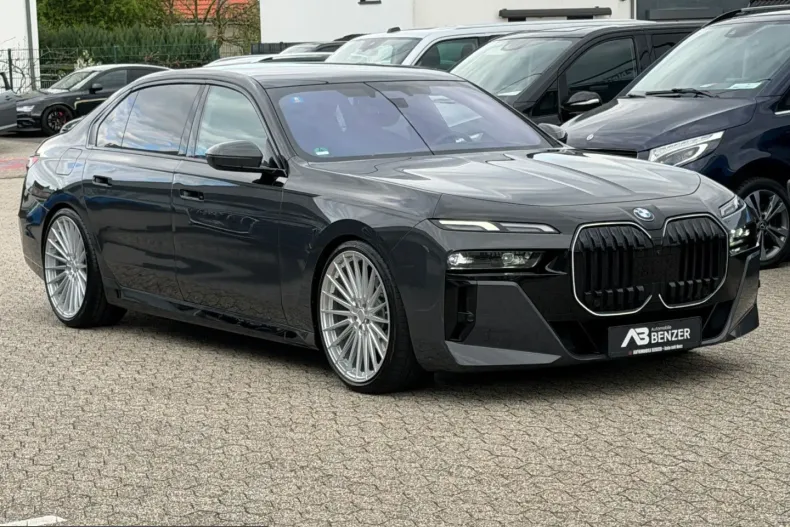 BMW 740 (Seria 7) din 2024 cu 42.900 km - oferta BMW209915 - foto 32