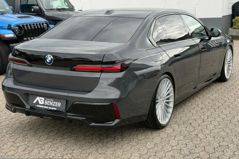 BMW 740 (Seria 7) din 2024 cu 42.900 km - oferta BMW209915 - foto 35