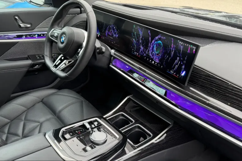 BMW 740 (Seria 7) din 2024 cu 42.900 km - oferta BMW209915 - foto 44