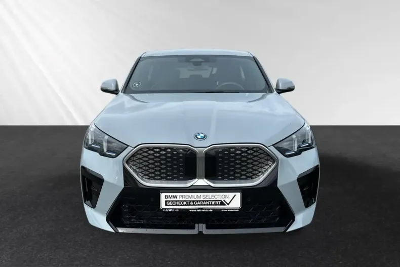 BMW iX2 (Seria X) din 2025 cu 21.990 km - oferta BMW209916 - foto 5