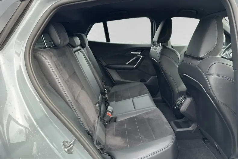 BMW iX2 (Seria X) din 2025 cu 21.990 km - oferta BMW209916 - foto 11