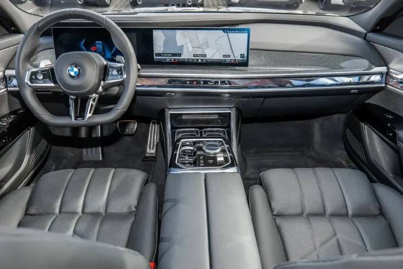 BMW 740 (Seria 7) din 2025 cu 18.550 km - oferta BMW209918 - foto 9