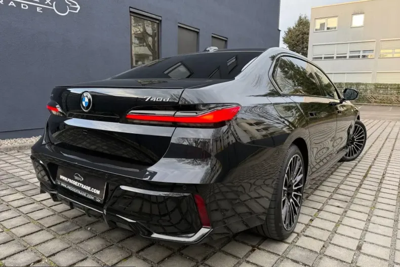 BMW 740 (Seria 7) din 2025 cu 2.000 km - oferta BMW209919 - foto 5