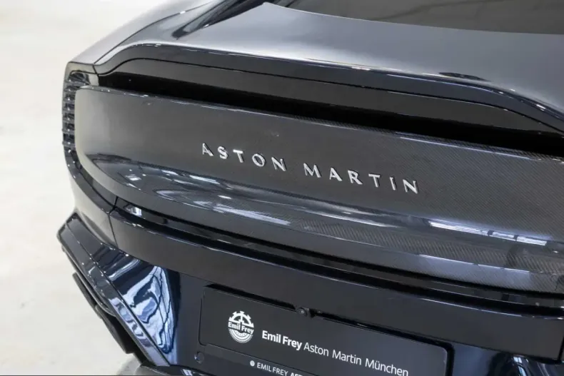 Aston Martin Vanquish din 2025 cu 10.600 km - oferta AST209920 - foto 7