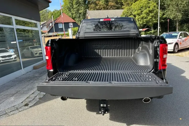 Dodge RAM din 2024 cu 9.300 km - oferta DOD209921 - foto 8