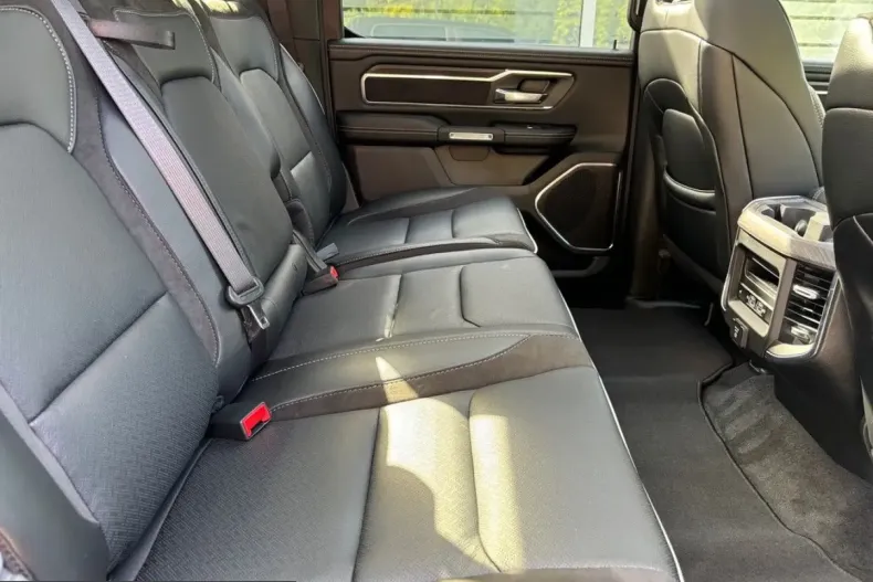 Dodge RAM din 2024 cu 9.300 km - oferta DOD209921 - foto 15