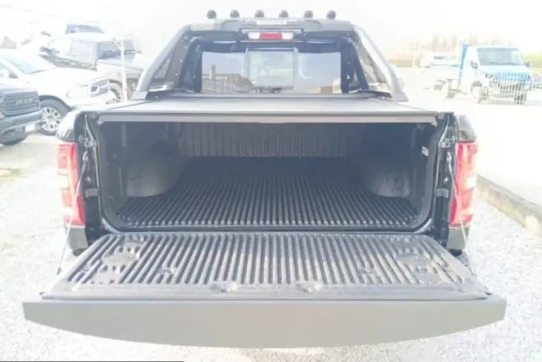 Dodge Altele din 2024 cu 21.000 km - oferta DOD209923 - foto 9