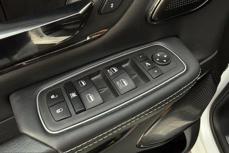 Dodge RAM din 2025 cu 28.000 km - oferta DOD209925 - foto 19