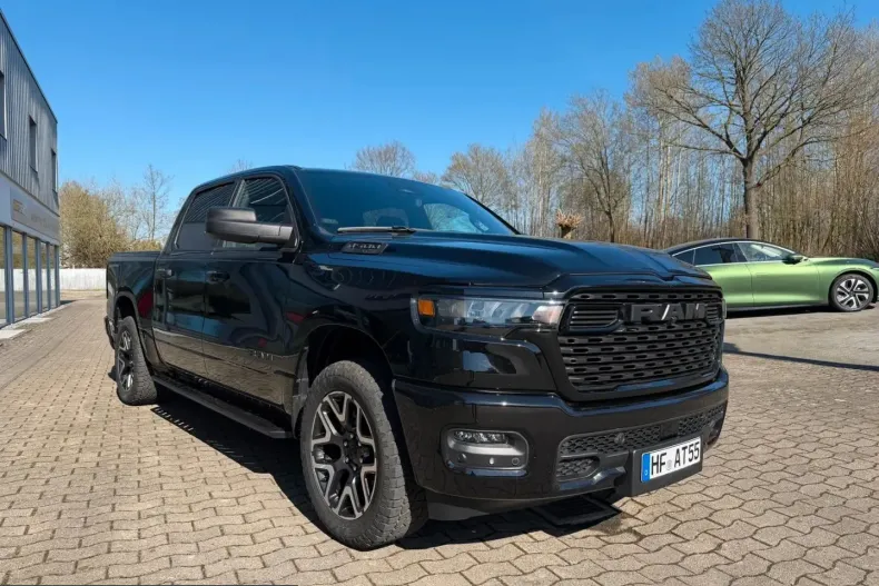 Dodge RAM din 2025 cu 1.760 km - oferta DOD209926 - foto 5