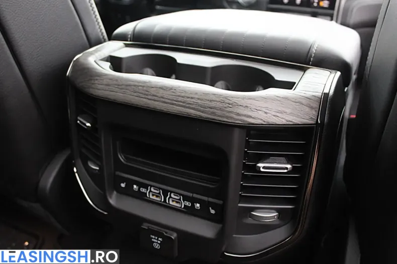 Dodge RAM din 2025 cu 29.500 km - oferta DOD209927 - foto 12