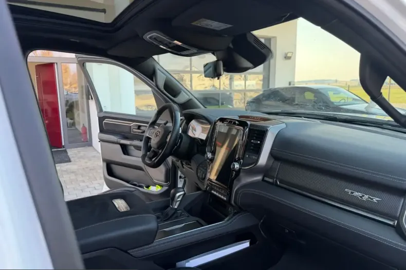 Dodge RAM din 2024 cu 22.900 km - oferta DOD209929 - foto 22