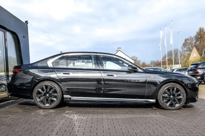 BMW 740 (Seria 7) din 2025 cu 11.900 km - oferta BMW209930 - foto 10