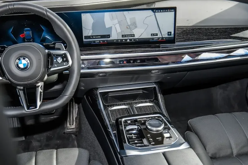BMW 740 (Seria 7) din 2025 cu 11.900 km - oferta BMW209930 - foto 18