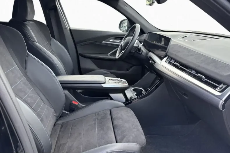 BMW iX2 (Seria X) din 2024 cu 47.300 km - oferta BMW209932 - foto 6