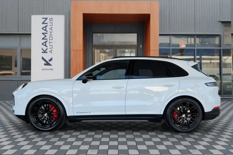 Porsche Cayenne din 2023 cu 17.800 km - oferta POR209933 - foto 7