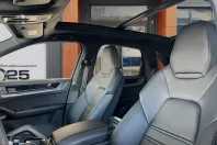 Porsche Cayenne din 2023 cu 17.800 km - oferta POR209933 - foto 15