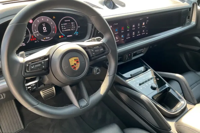 Porsche Cayenne din 2023 cu 17.800 km - oferta POR209933 - foto 25
