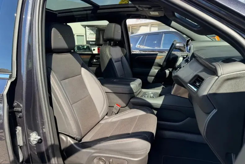 Chevrolet Suburban din 2024 cu 26.632 km - oferta CHE209937 - foto 15